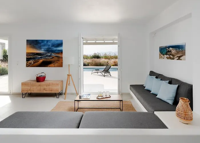 Villa Aura - Beachfront With Private Pool