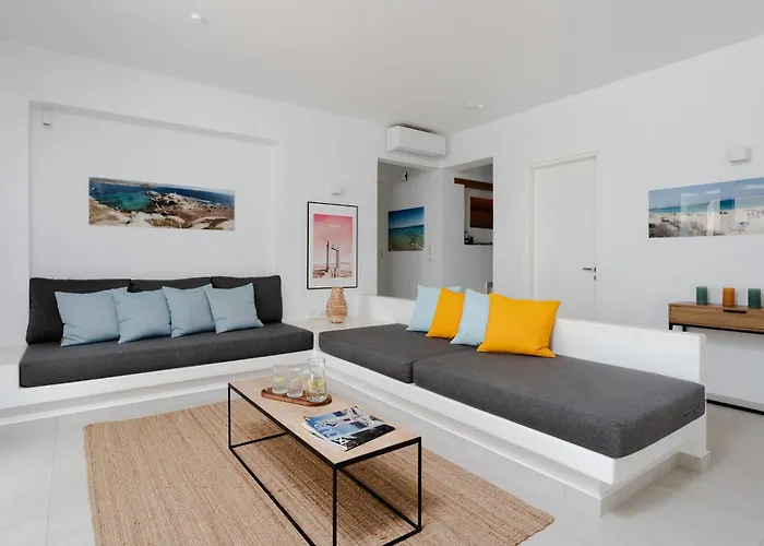 Aura - Beachfront With Private Pool