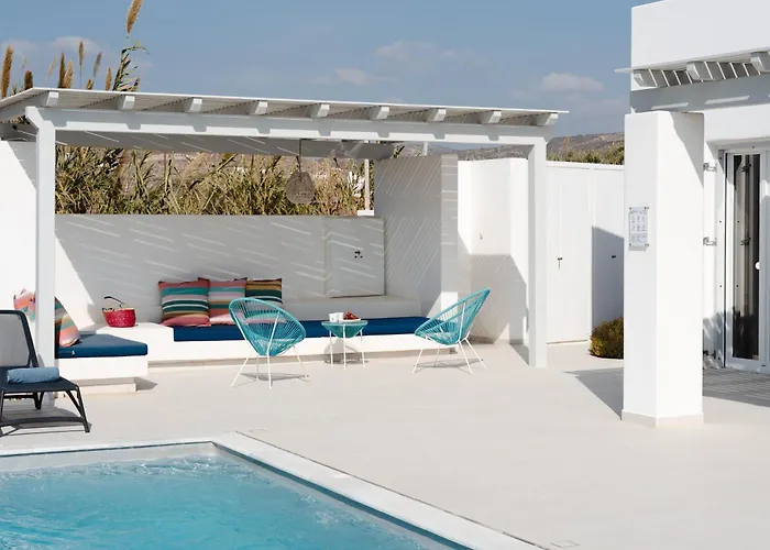 Aura - Beachfront With Private Pool