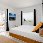 Villa Aura - Beachfront With Private Pool