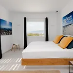 Aura - Beachfront With Private Pool Villa Kastrákion