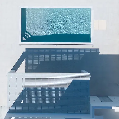 Villa Aura - Beachfront With Private Pool