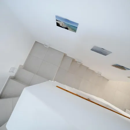 Aura - Beachfront With Private Pool וילה *