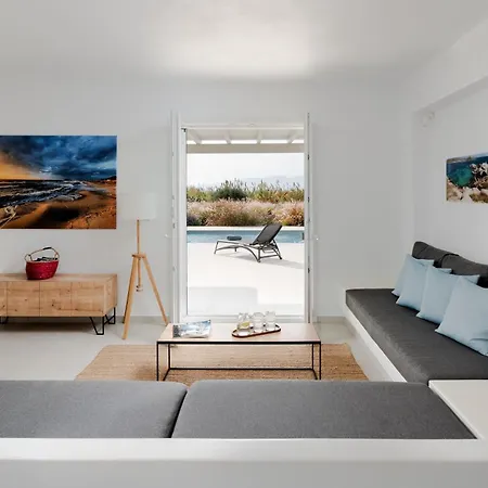 Villa Aura - Beachfront With Private Pool