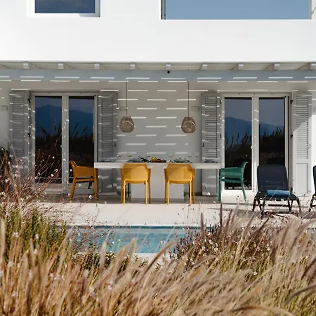 Villa Aura - Beachfront With Private Pool *