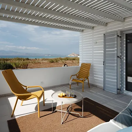 Вилла Aura - Beachfront With Private Pool