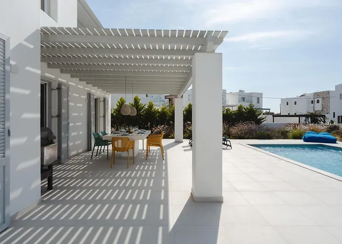 Aura - Beachfront With Private Pool