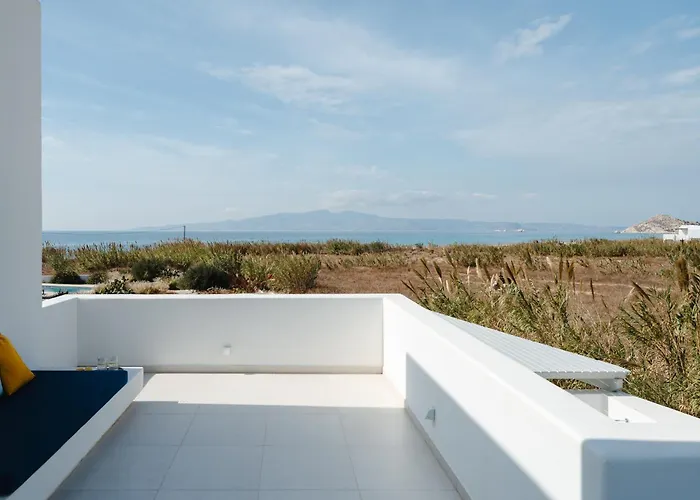 Вилла Aura - Beachfront With Private Pool *